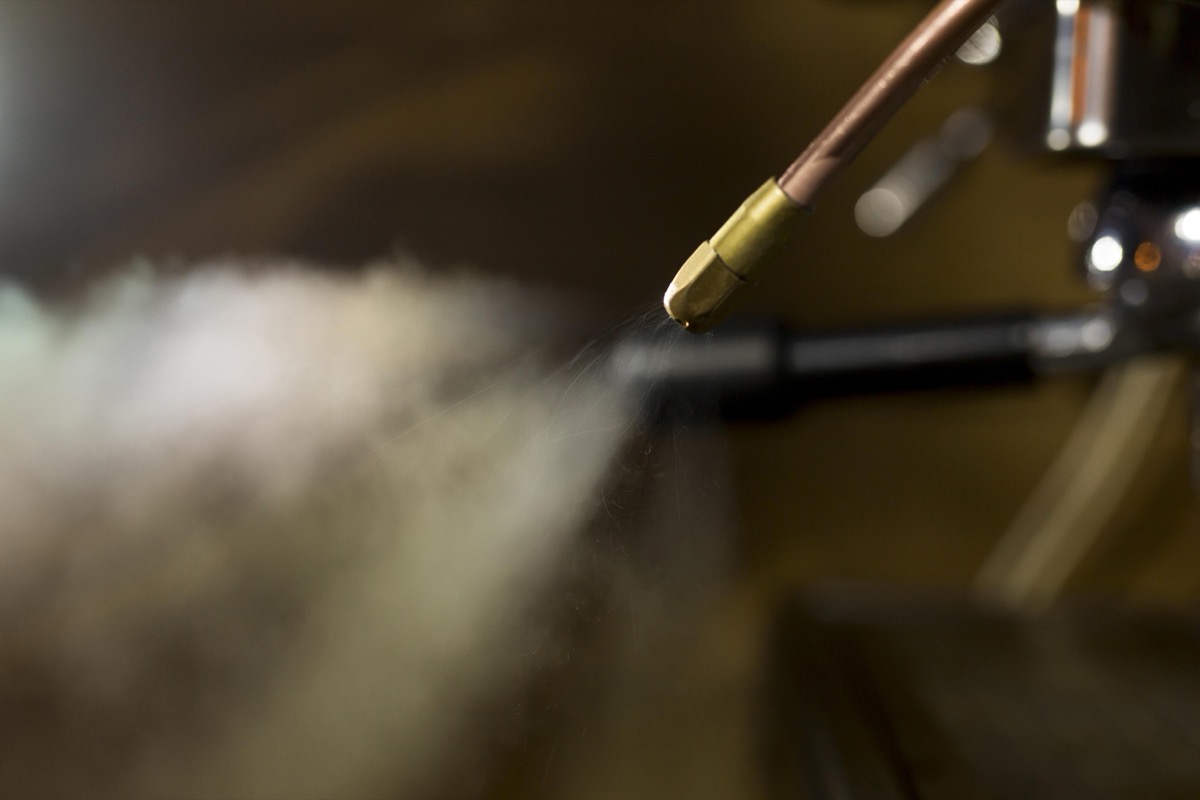 Malowanie aluminium proszkowo – jak to zrobić skutecznie?