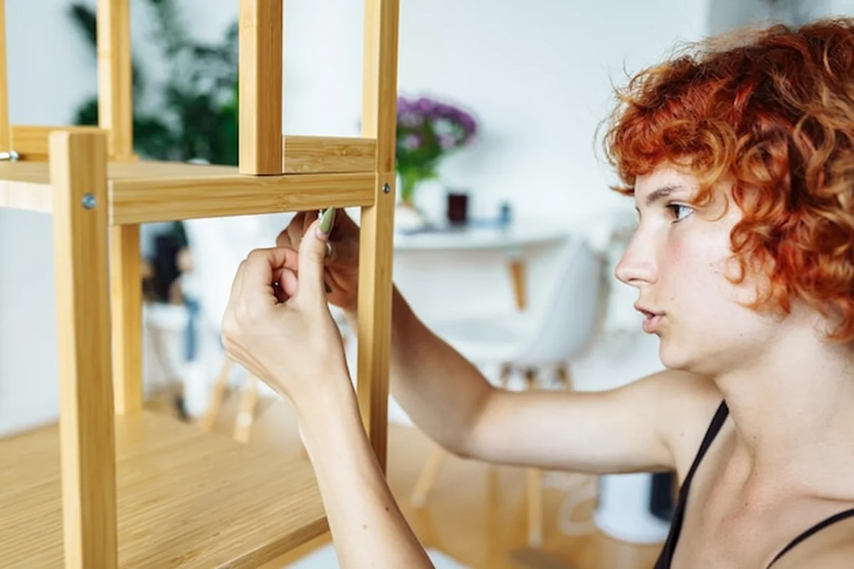 Ręczny montaż mebli domowych