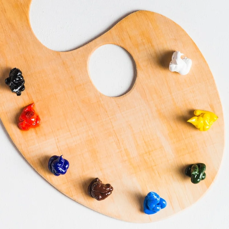 Farby do malowania figurek gipsowych – jak wybrać najlepsze?