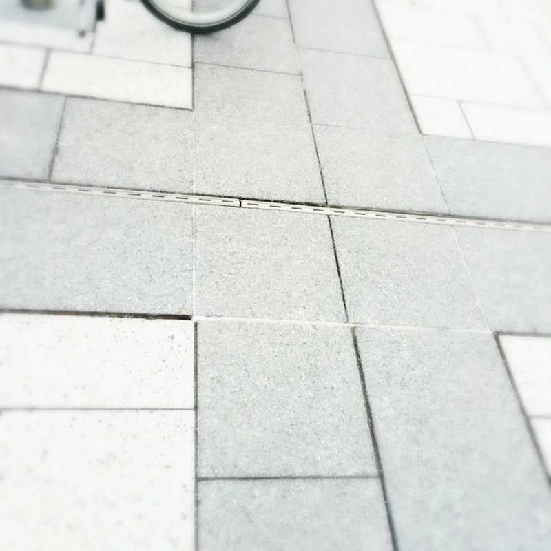 Zdjęcie całkowitej płytkowej podłogi