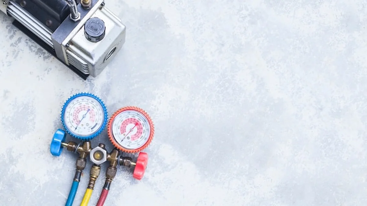 Narzędzia do naprawy klimatyzacji